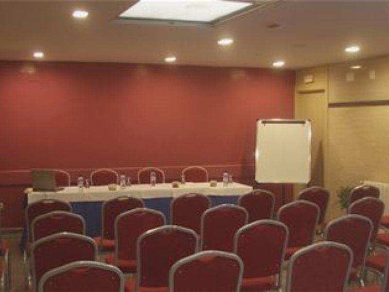 Hotel Piccadilly Сиджес Экстерьер фото